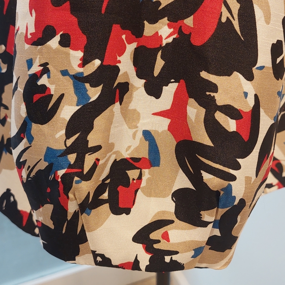 Chic Multicolor Abstract Blouse - Picture 5 of 10